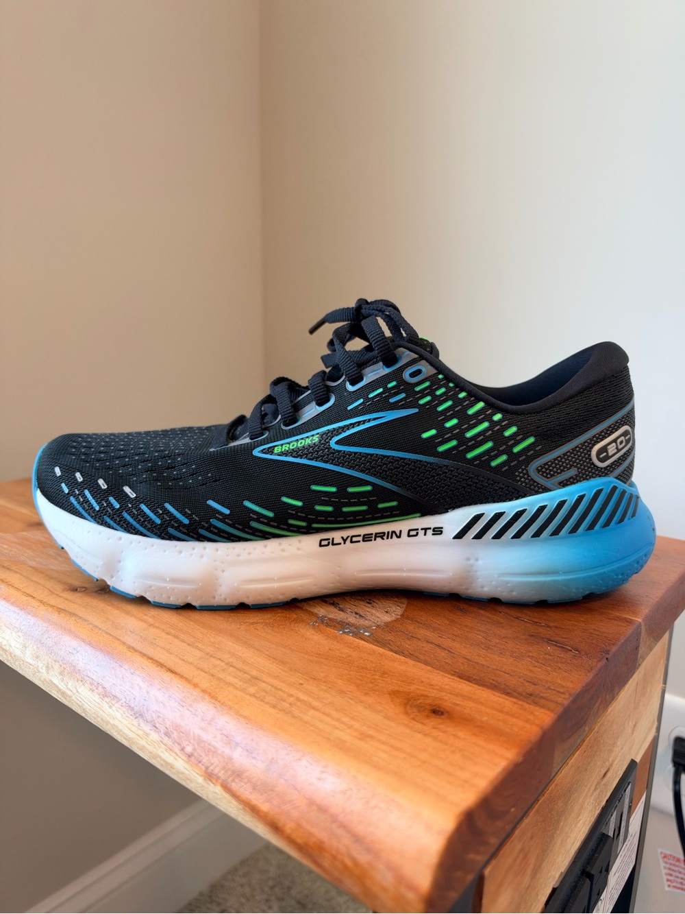Brooks Glycerin GTS 20 Black Hawaiian Ocean Green Mens Size 9 Running Shoes